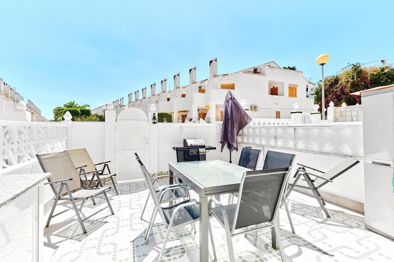 Espanhouse Sonia In La Zenia Playas De 오리후엘라 외부 사진