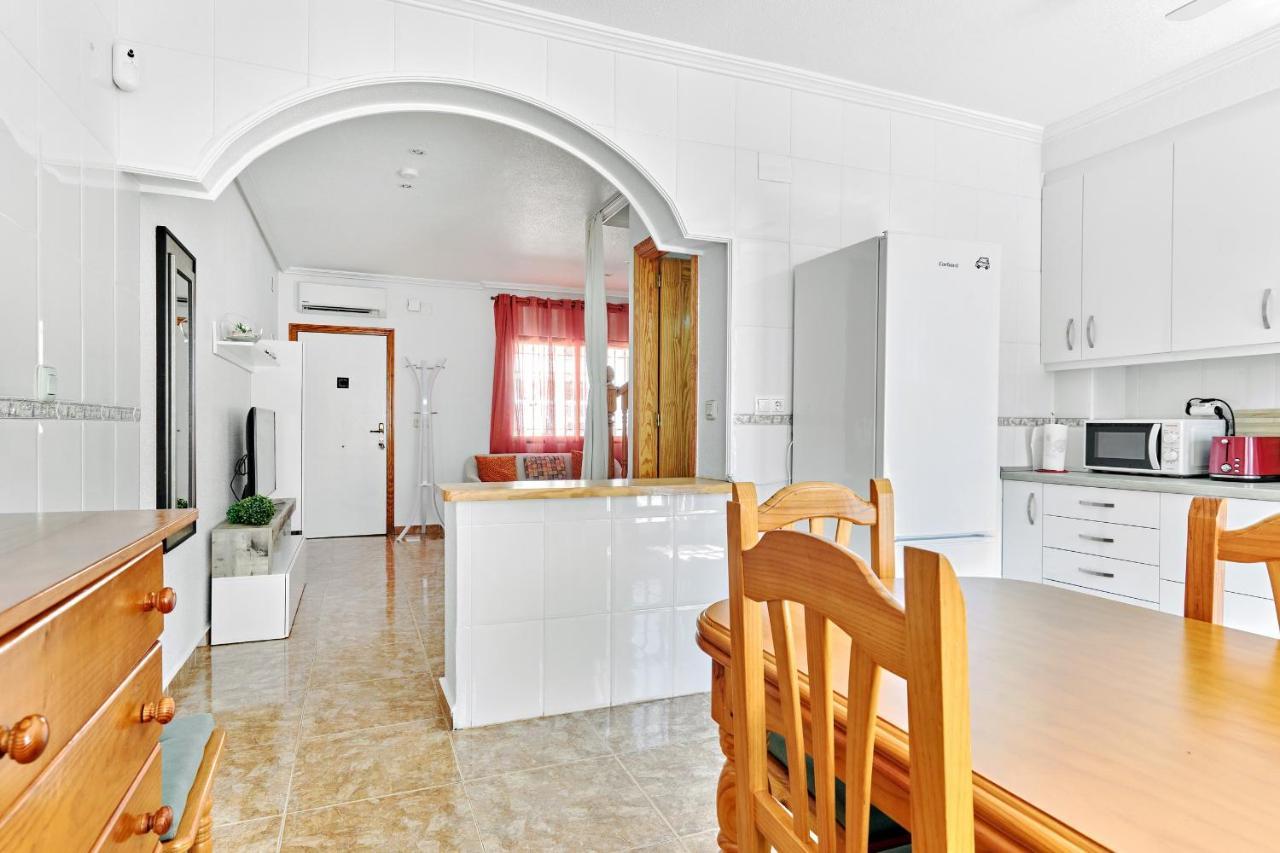 Espanhouse Sonia In La Zenia Playas De 오리후엘라 외부 사진